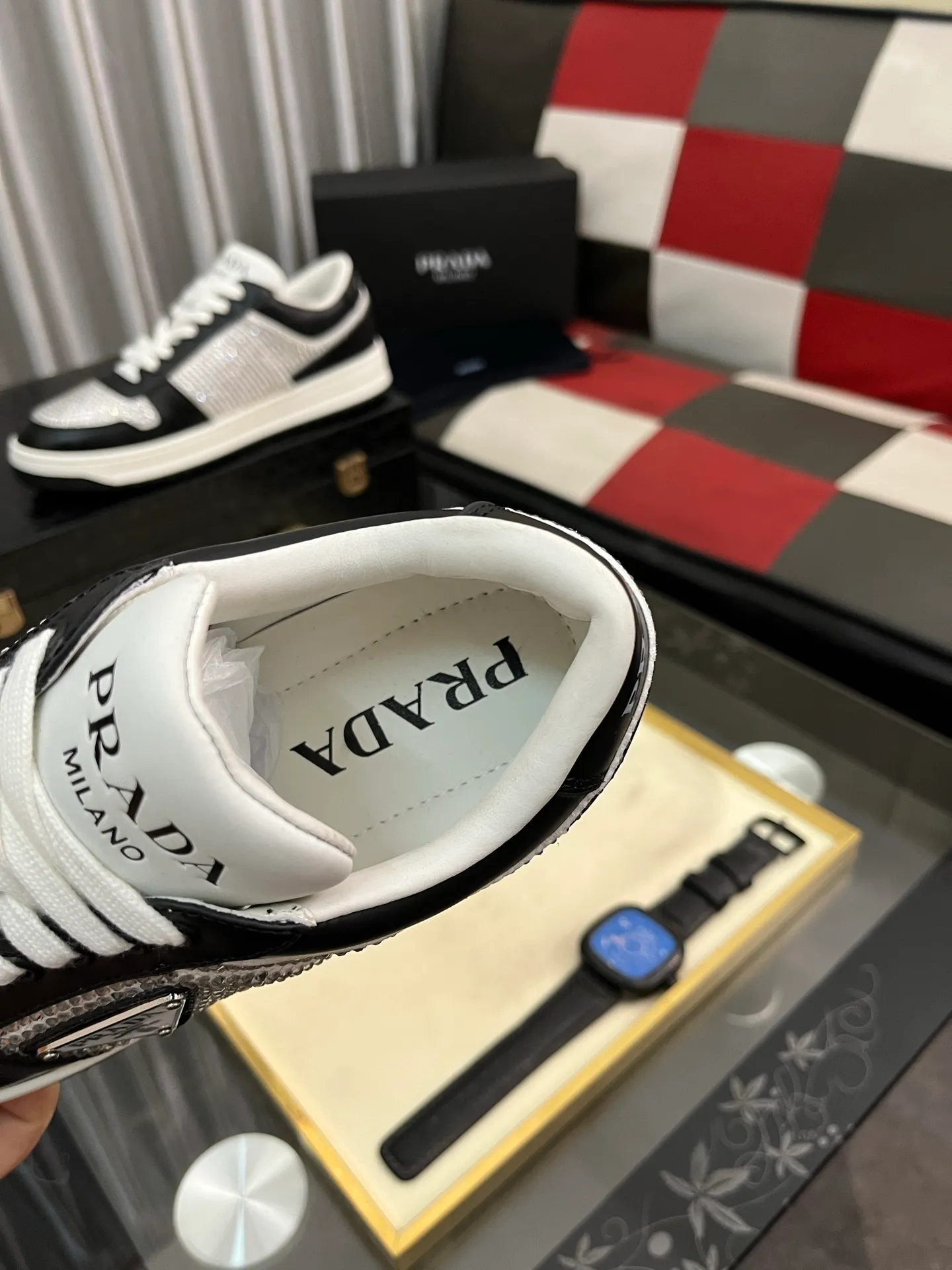 Men's shoes 💰680⌚️⌚️【PRADA】Prada - high-end quality original order 🔍🔍🔍casual sports shoes - Upper: 🔝 Nappa calfskin, perforated calfskin, shoe body sewn brand metal fasteners, tongue screen-printed high frequency brand logo - Lining: water-dyed cowhide - Outsole: ultra-light TPU foam rubber; two-color molded outsole -Ultra-high quality control and fine workmanship: outstanding (high-end, extravagance, class) -Size: 38-44 (45, can be customized)